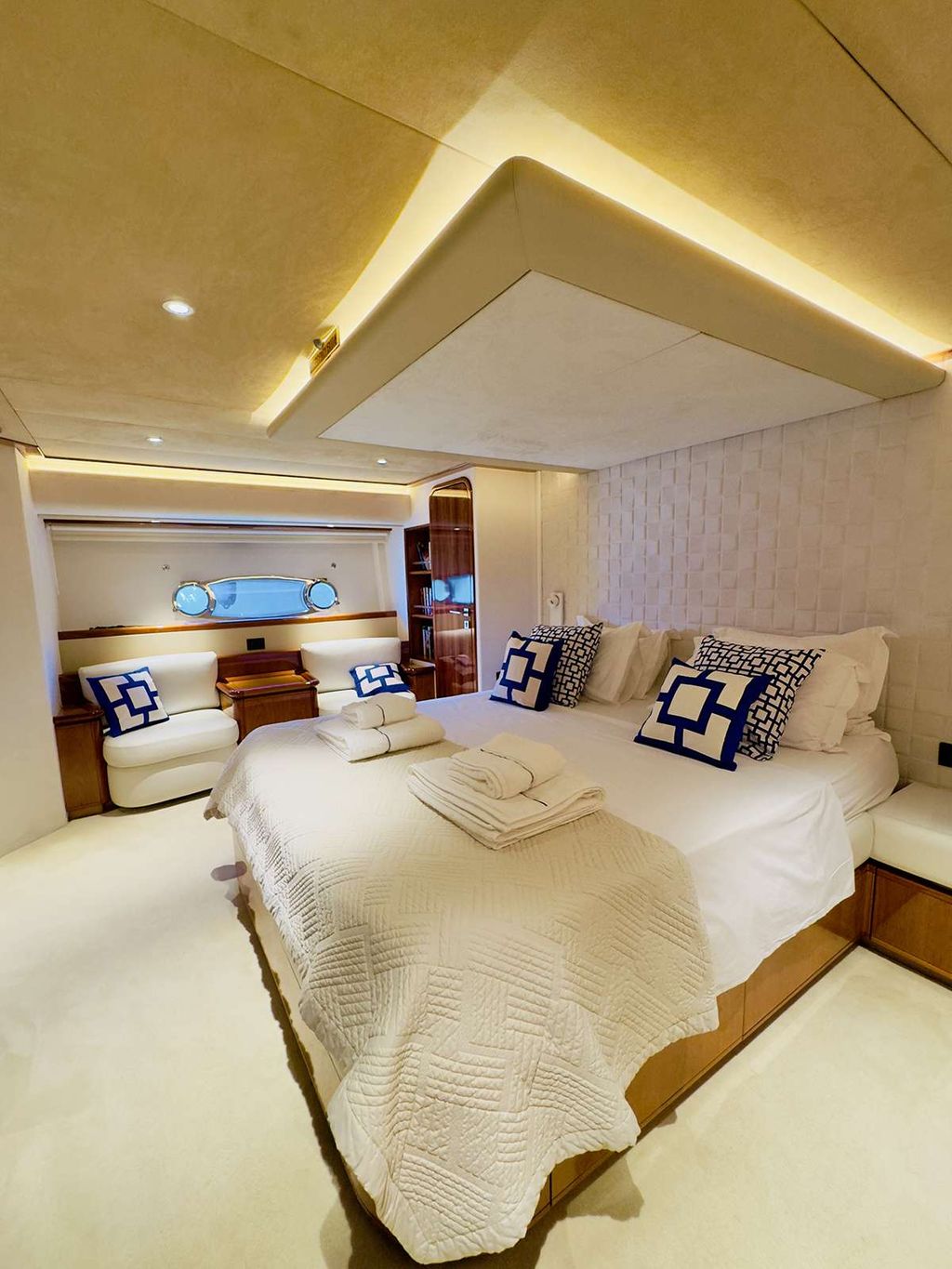 ARCELIA - Boat Images
