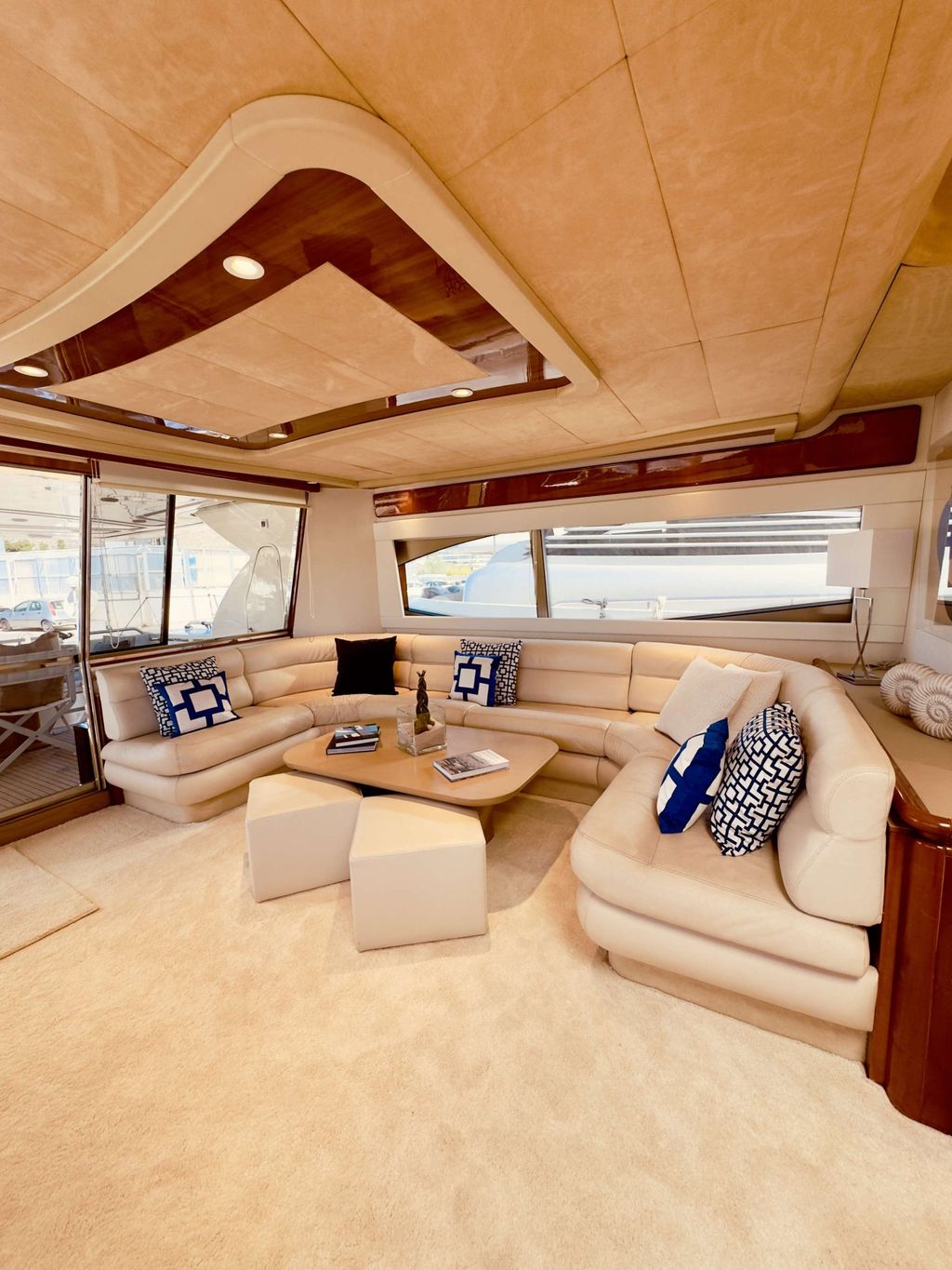 ARCELIA - Boat Images