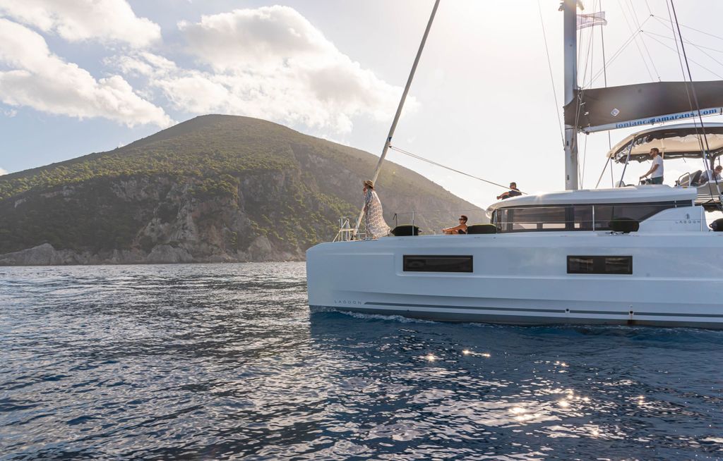 Spiritus - Boat Images