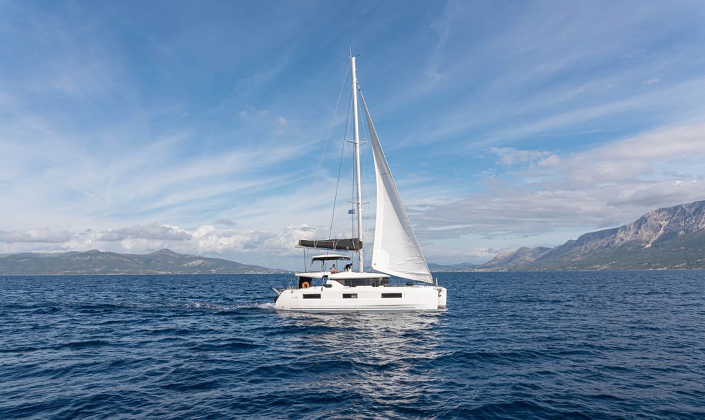 Ervis - Boat Images