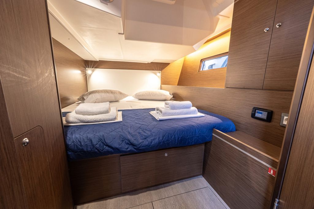 Forkys - Boat Images
